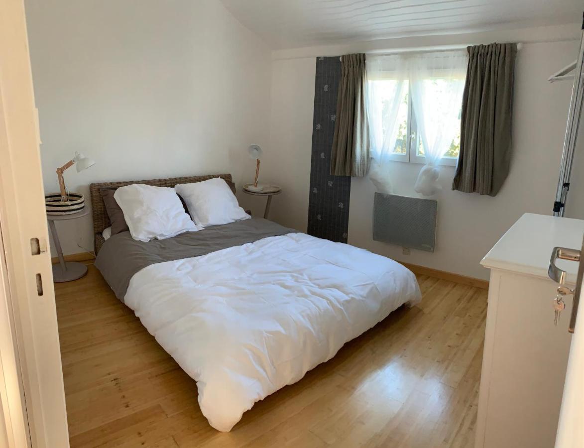 Les Terrasses Des Gardies Bed & Breakfast Pignan Exterior photo